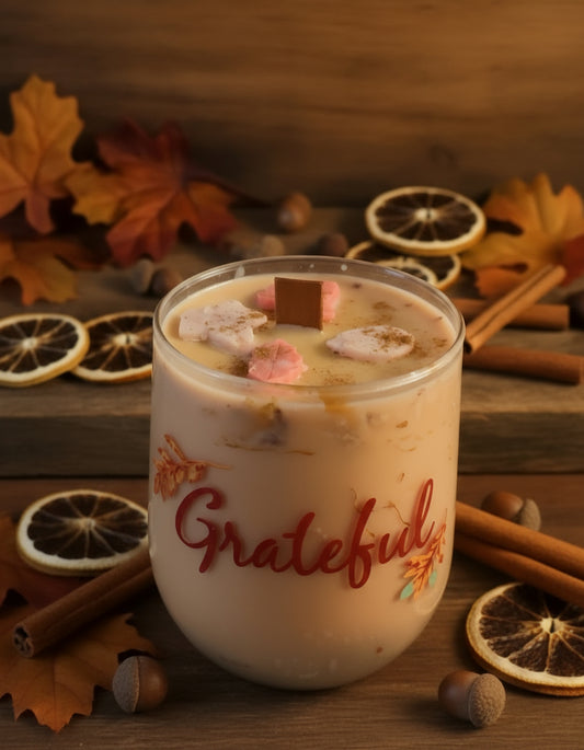 🕯️ Cinnamon Harvest Spice Candle